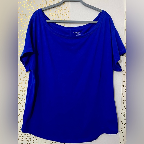 Fabletics Tops - Fabletics Women's 100% Cotton Oversize Top in Blue size Medium